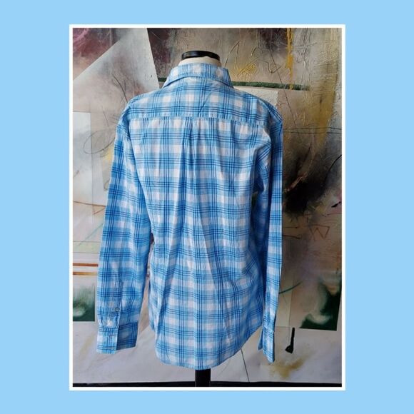 SHIRT BY SHIRT LONG SLEEVE BUTTON DOWN LARGE - Picture 2 of 4